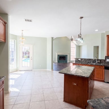 Property photo 2 of 3606 Fairlands Dr