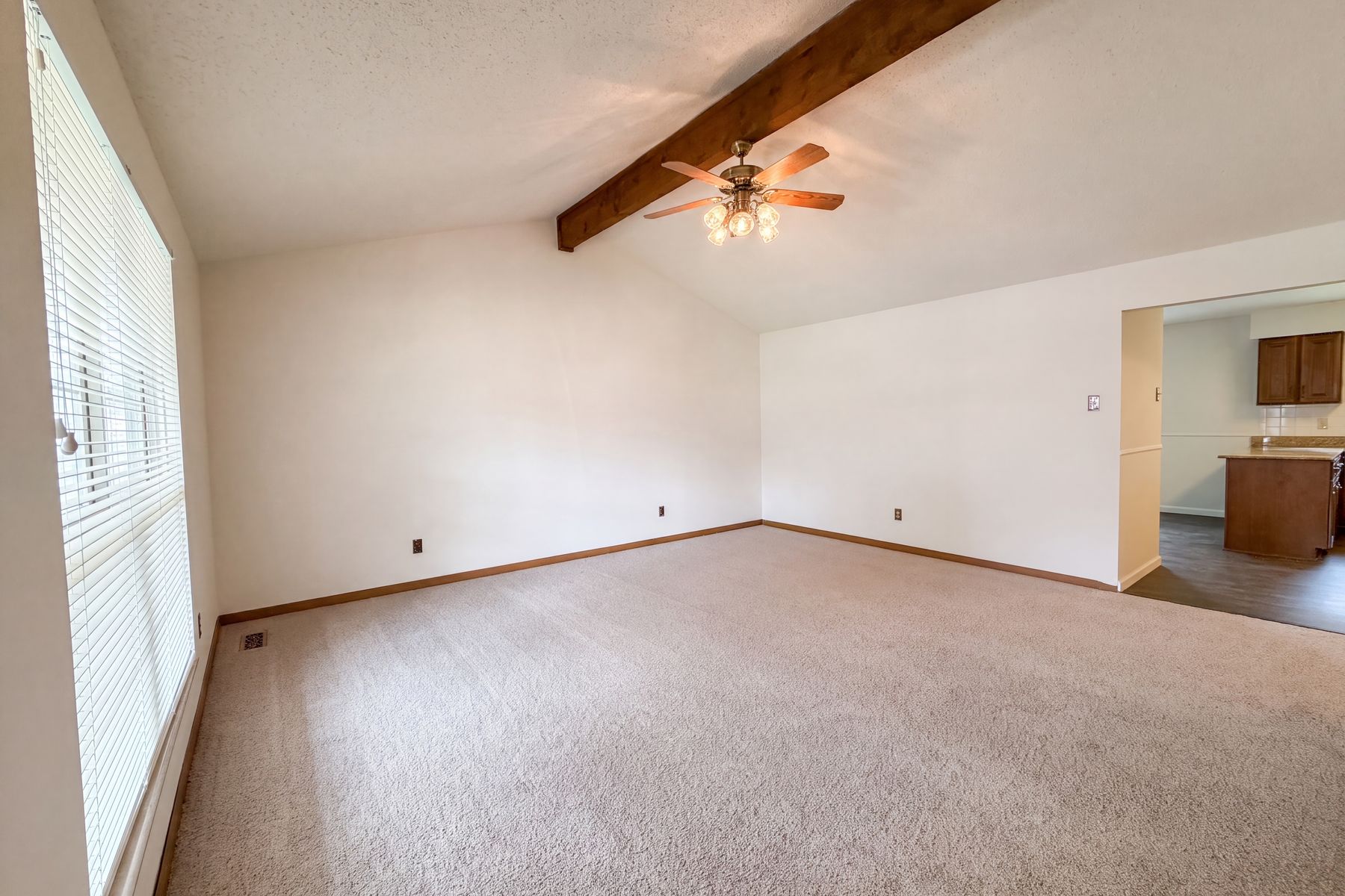 Property photo 3 of 3679 Vago Ln