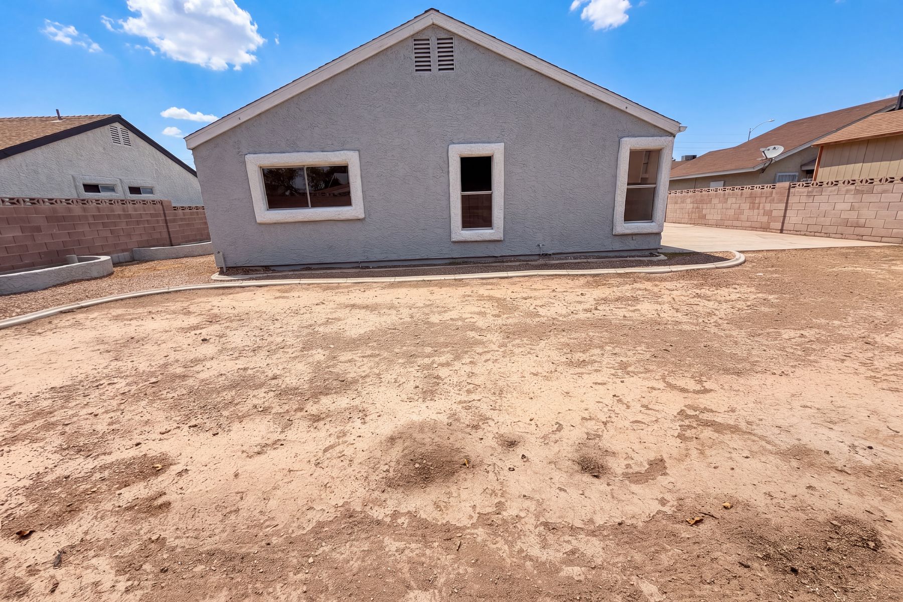 Property photo 3 of 1909 Joella St