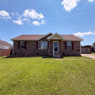 Property photo 1 of 1046 Mile High Dr