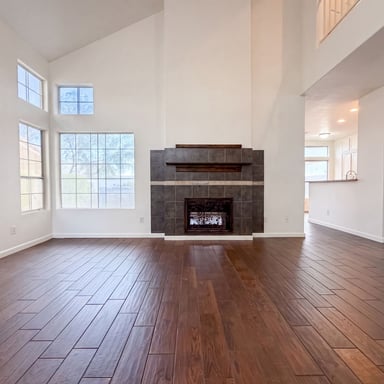 Property photo 3 of 7504 Holloran Ct
