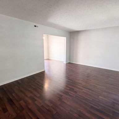 Property photo 3 of 3469 Aylesford Ln