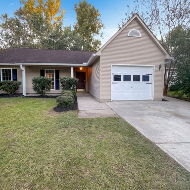 Property photo 1 of 105 Nottingham Ct