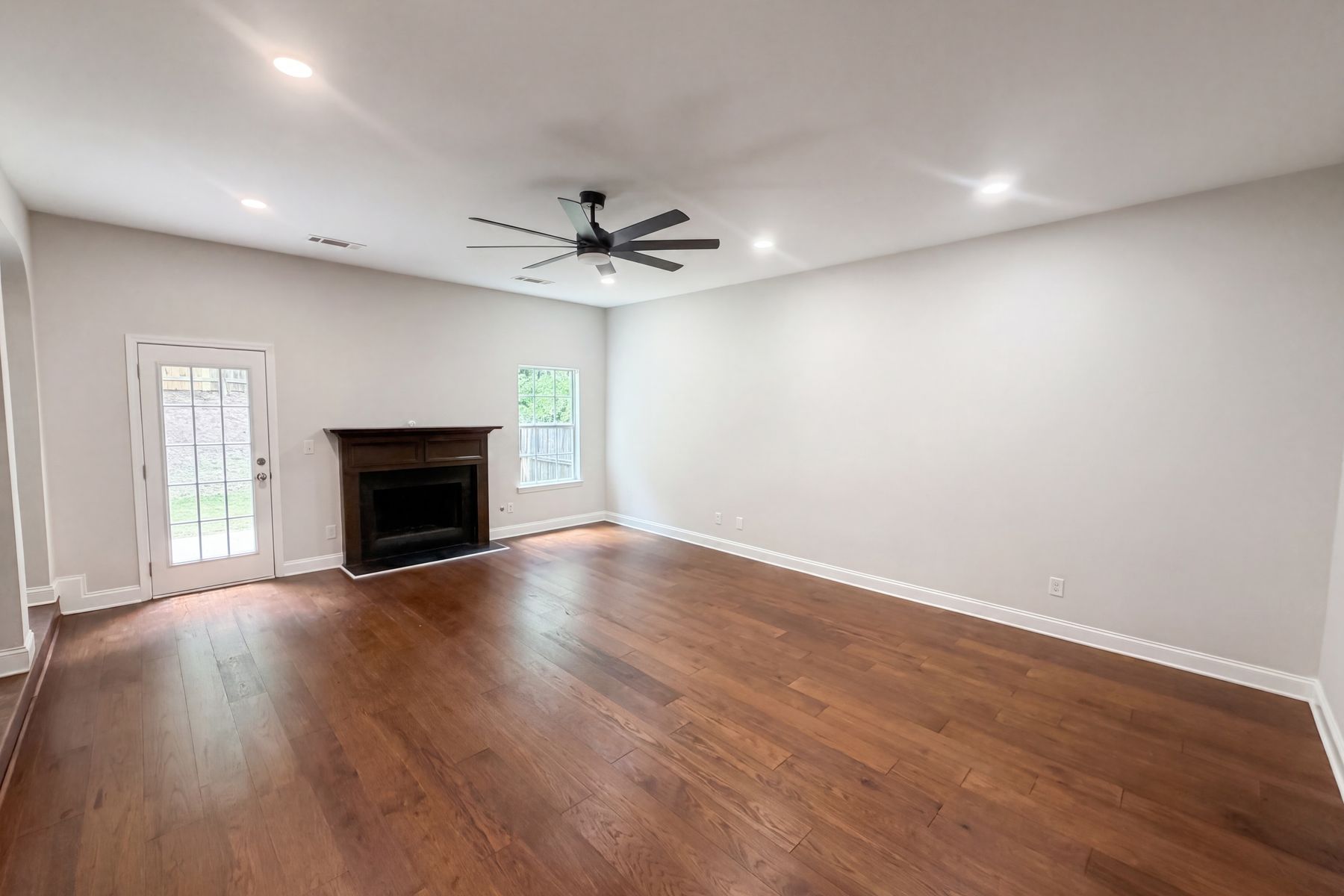 Property photo 3 of 176 Fred Bishop Dr