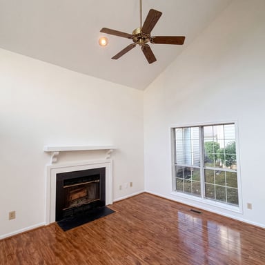 Property photo 3 of 8509 Ivoryton Way
