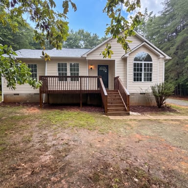 Property photo 1 of 5501 Wagon Farm Rd