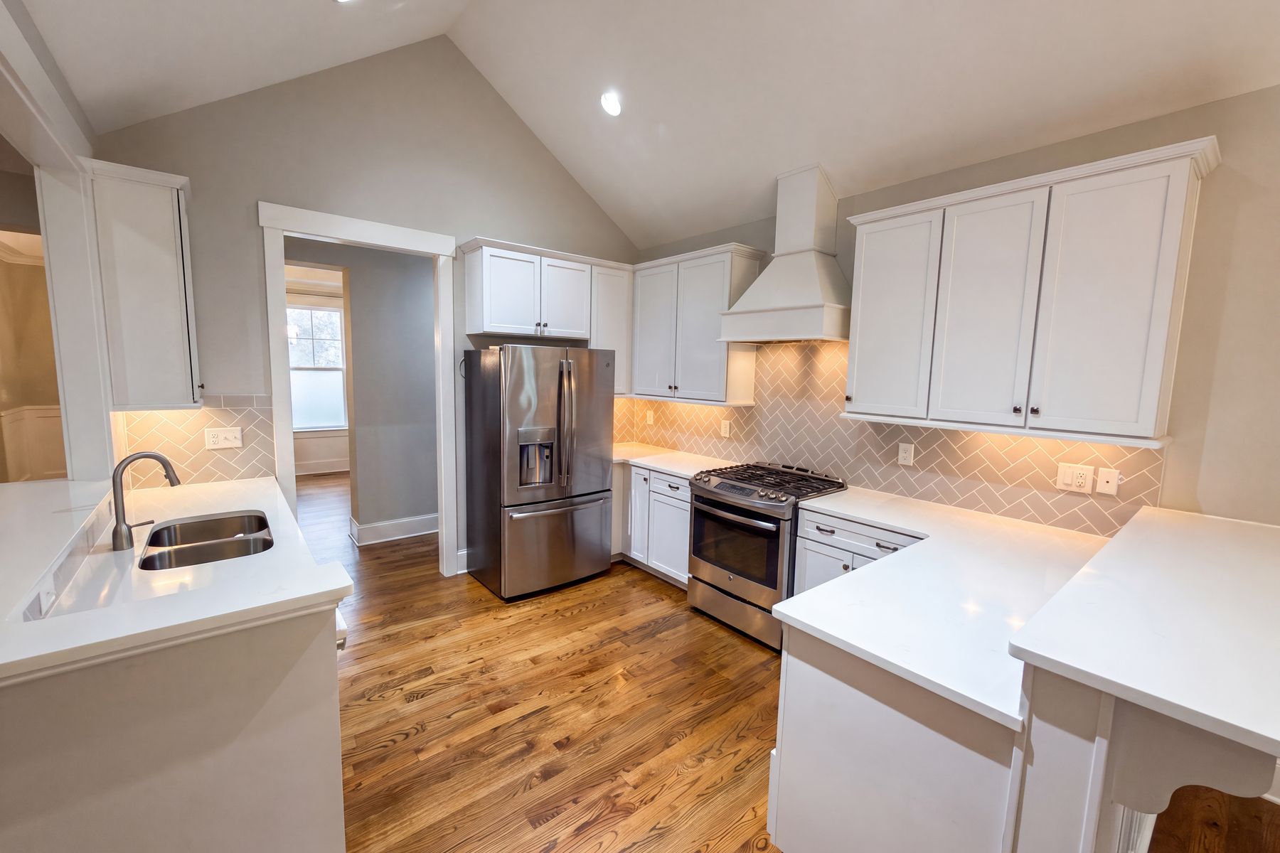 Photo 2 of 23 of 4193 Persimmon Rd, Lancaster, SC