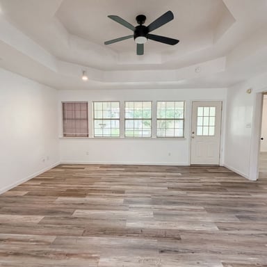 Property photo 3 of 410 Cole Ave