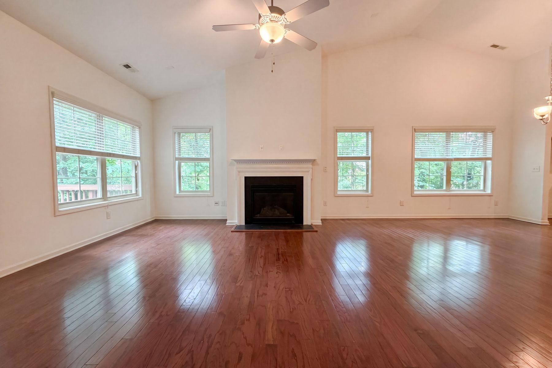 Property photo 3 of 6621 Blalock Forest Dr