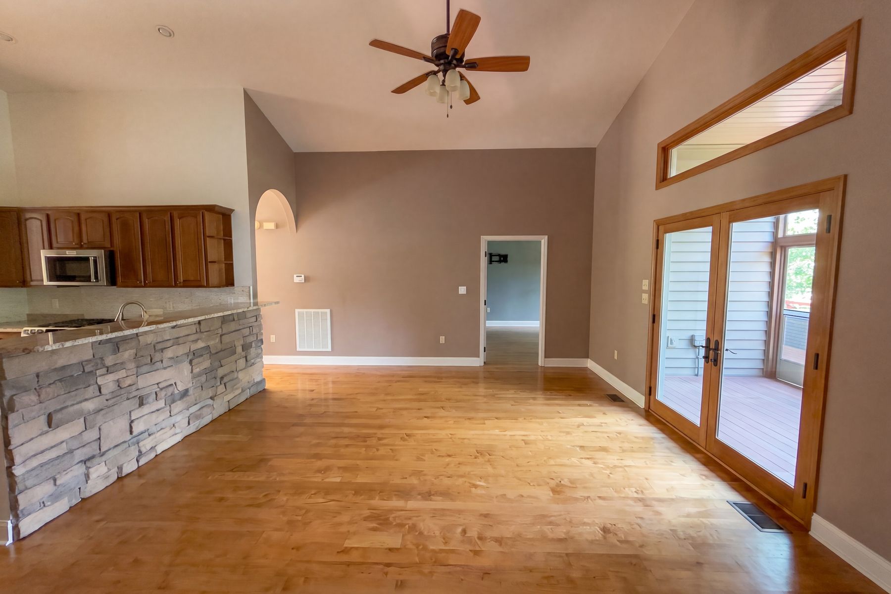 Property photo 3 of 630 Rockhouse Rd