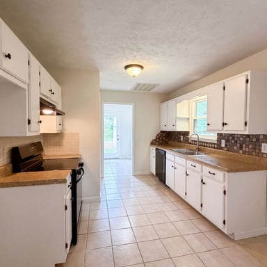 Property photo 2 of 7502 Lone Eagle Dr