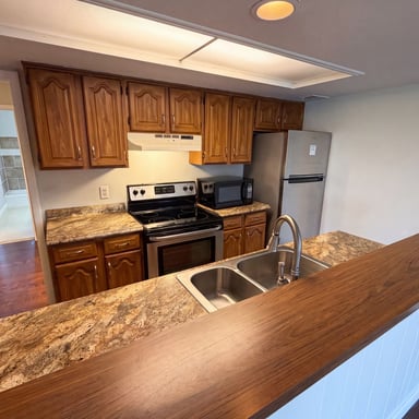 Property photo 2 of 3135 E 52nd St Unit E