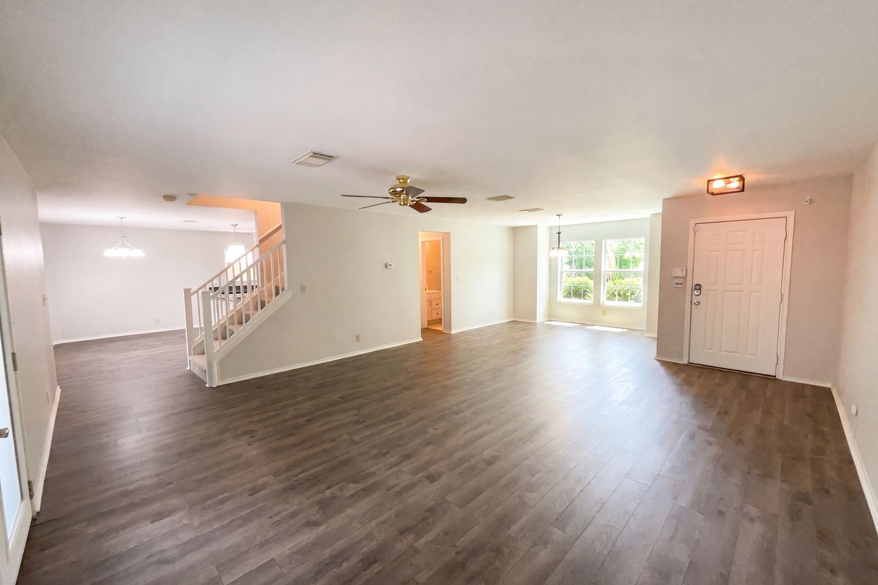 Property photo 3 of 10967 Cedar Park