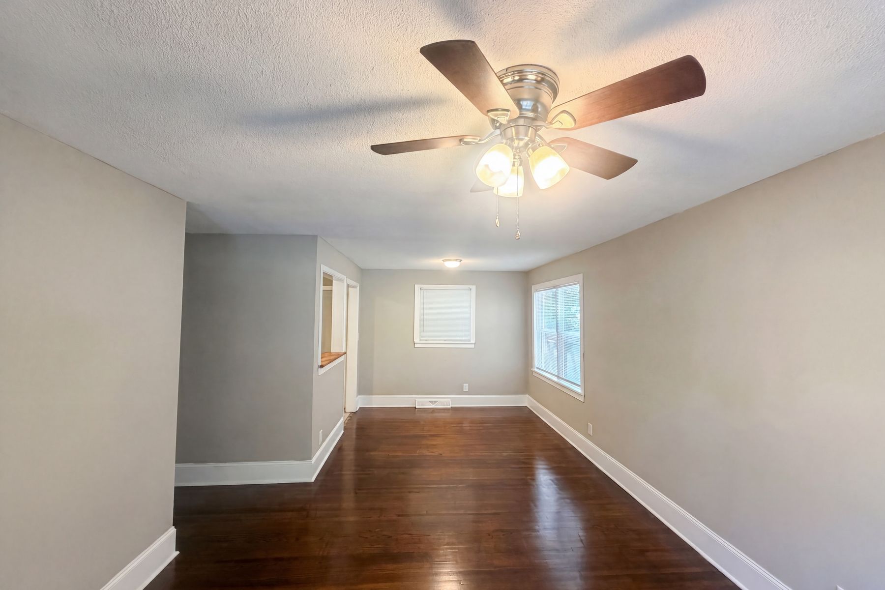 Property photo 3 of 1428 Futrelle Dr