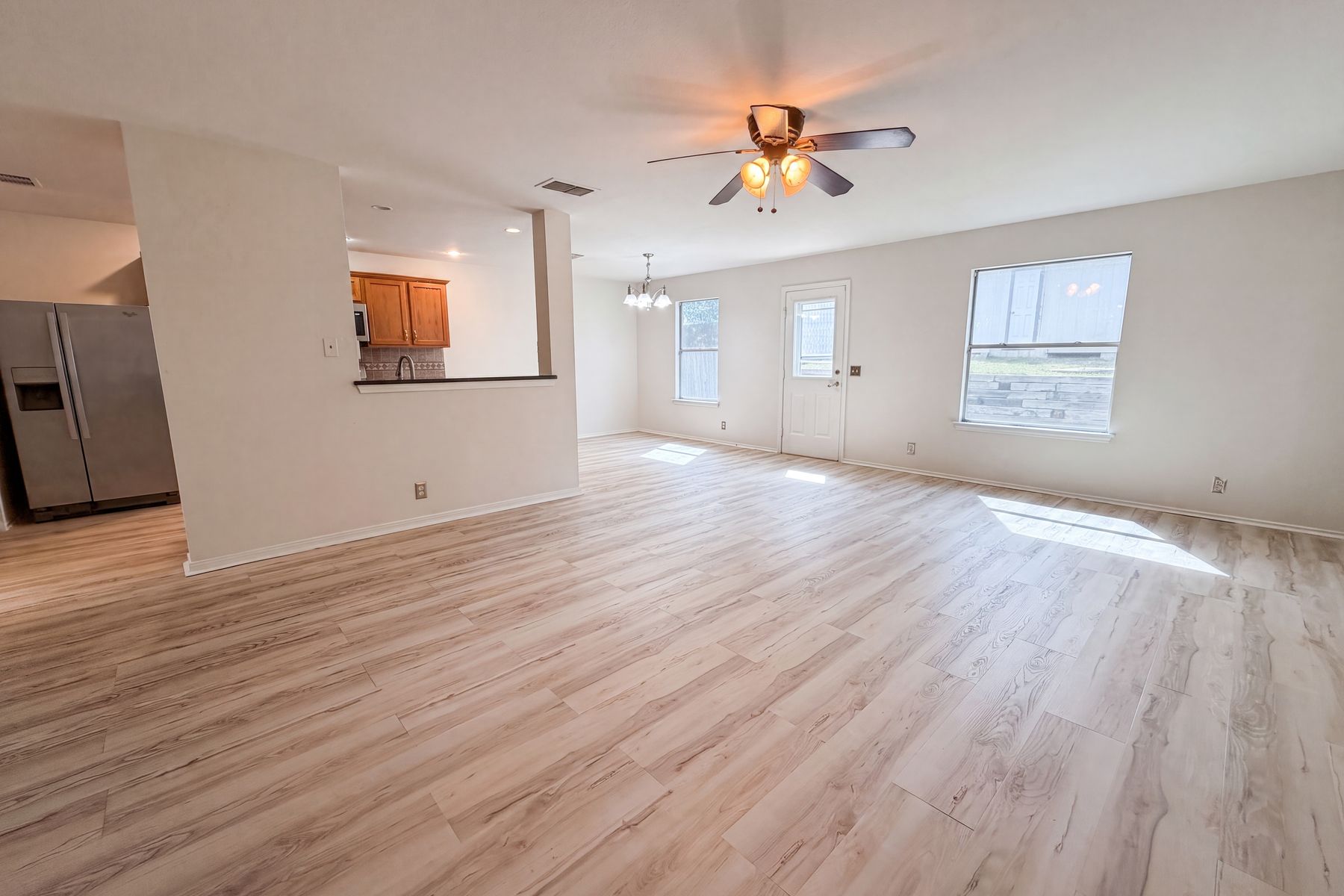Property photo 3 of 5810 Vasey Blvd