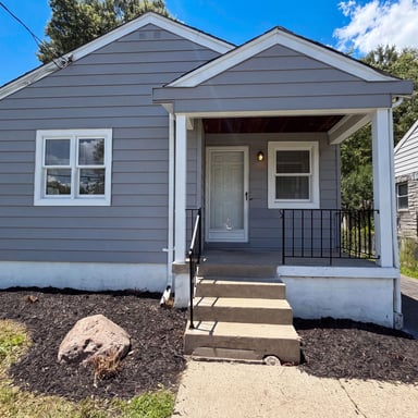 Property photo 1 of 7425 Martin St