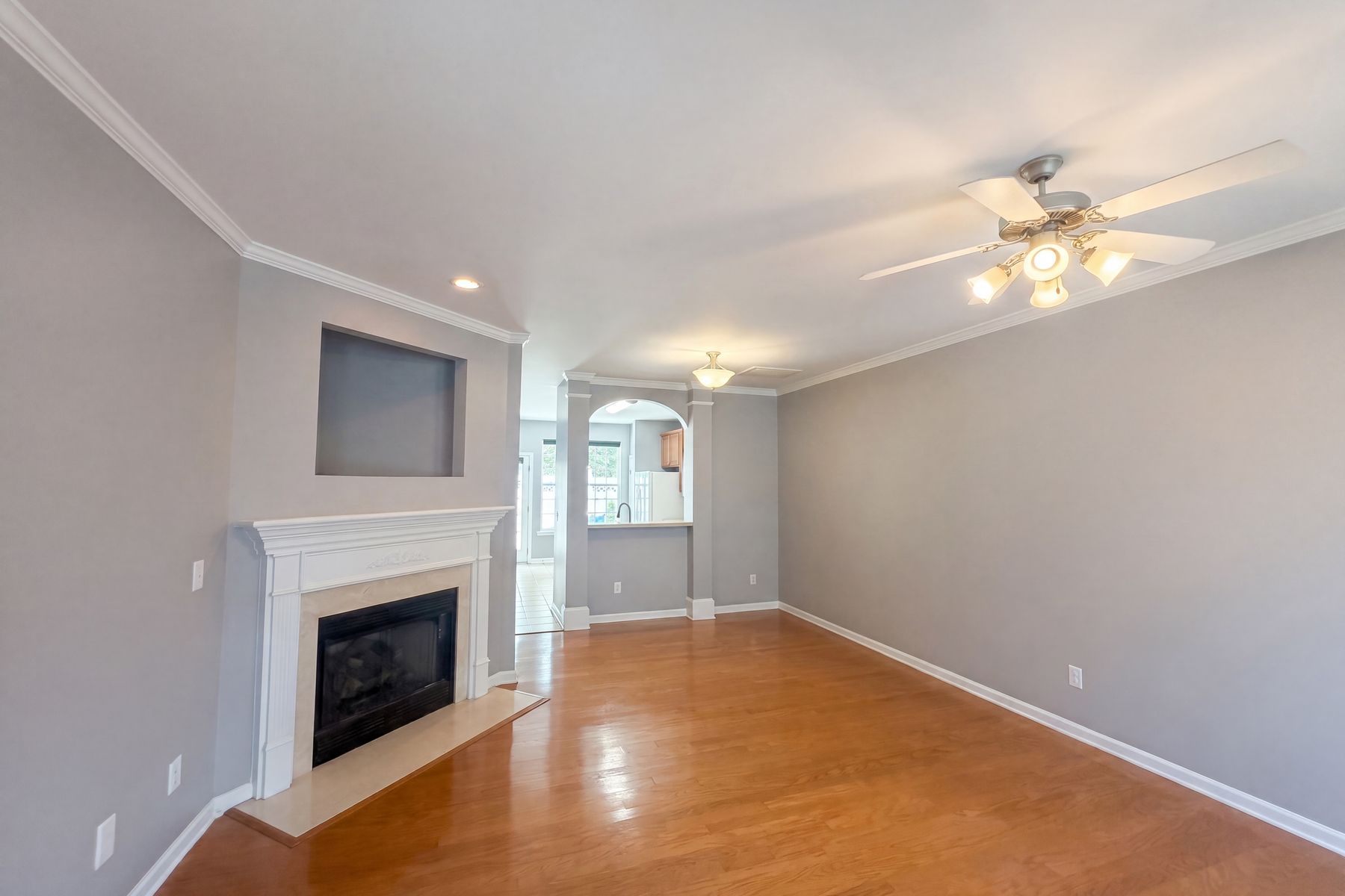 Property photo 3 of 7839 Spungold St