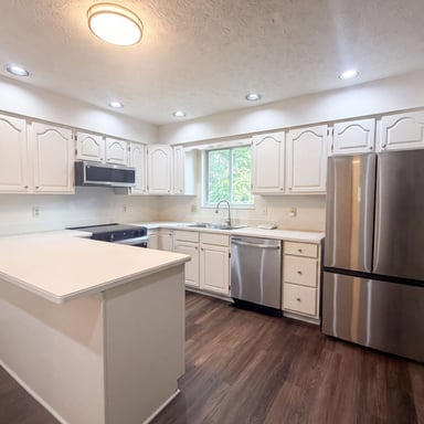 Property photo 2 of 5129 Etna Rd