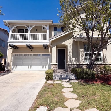 Property photo 1 of 27920 Periwinkle Ln