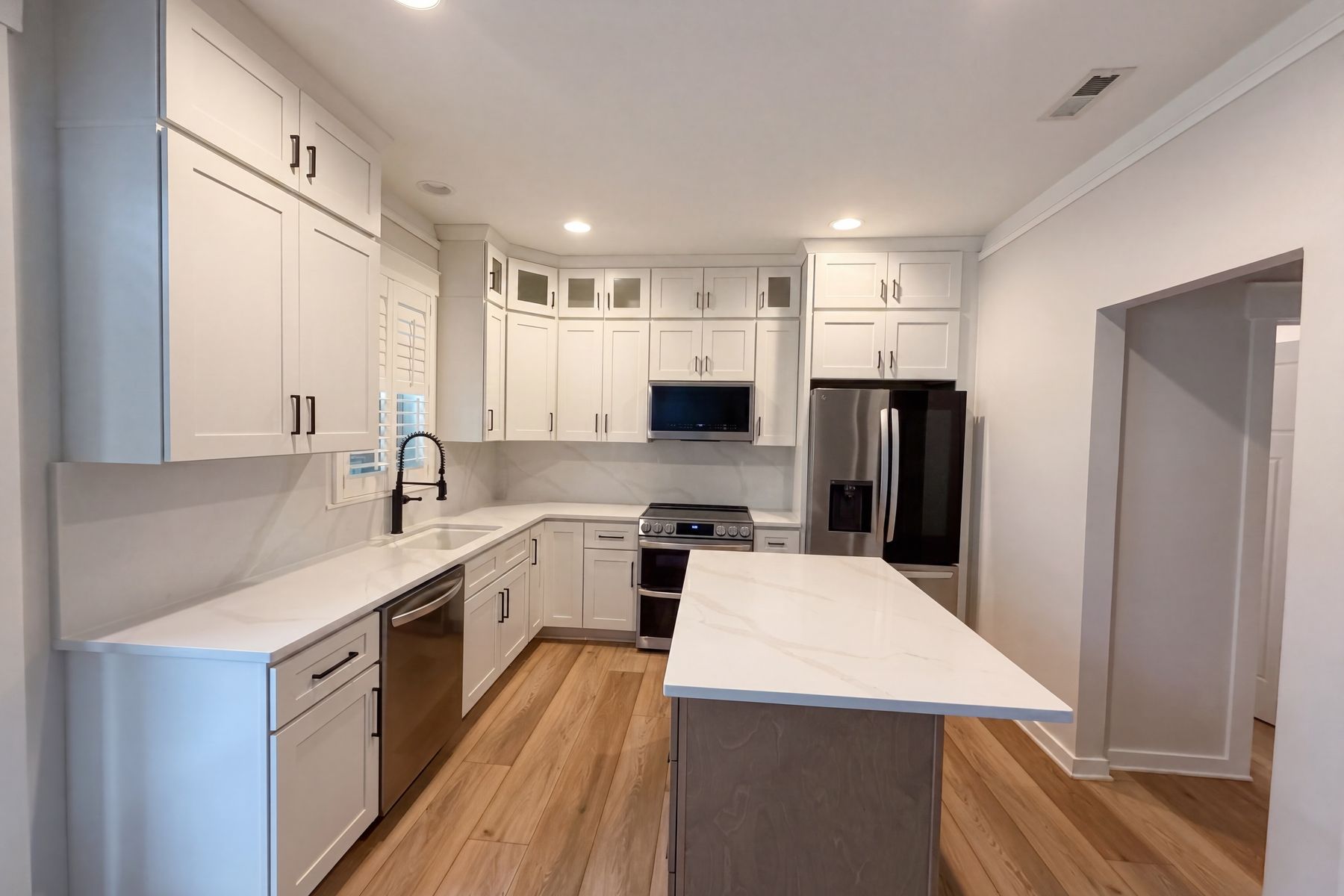 Photo 2 of 25 of 644 Ashe Lake Way, Fuquay Varina, NC