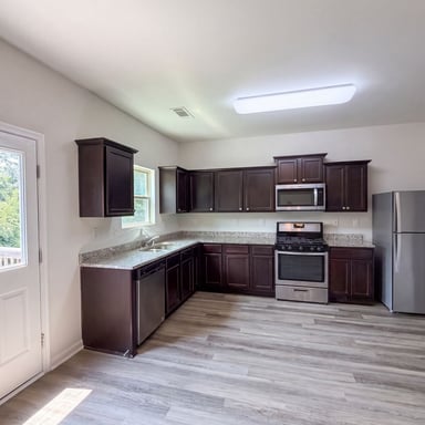 Property photo 2 of 836 Castilla Way