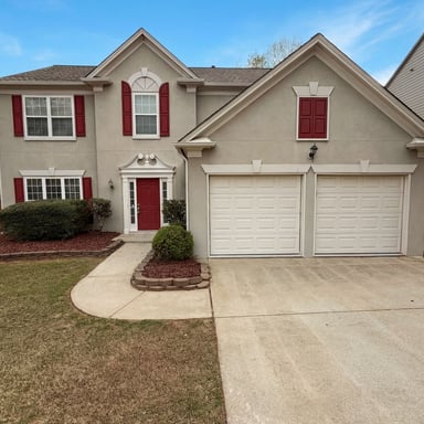 Property photo 1 of 3935 Lake Lanier Dr