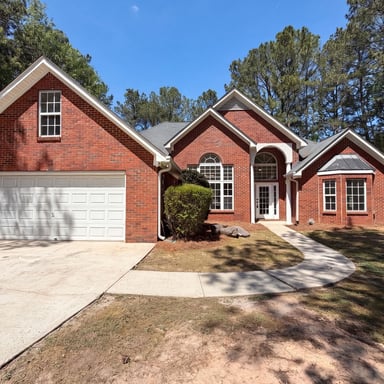 Property photo 1 of 335 Hunters Gln