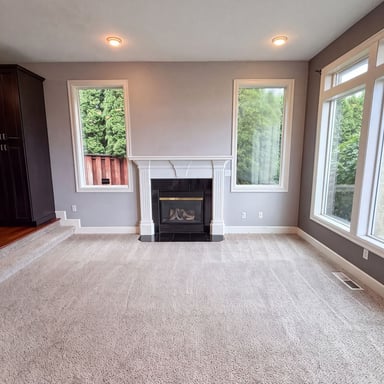 Property photo 3 of 14210 SE Rolling Meadows Dr