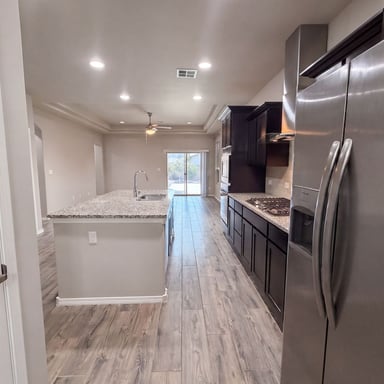 Property photo 2 of 6384 Red Falcon Dr NE