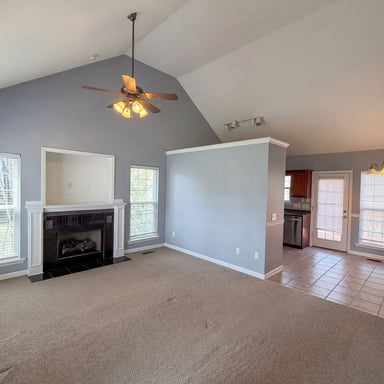 Property photo 3 of 6937 Bucksland Dr