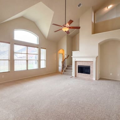 Property photo 3 of 4710 Autumn Pine Ln
