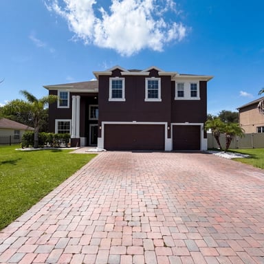 Property photo 1 of 5845 Wyndham Mnr