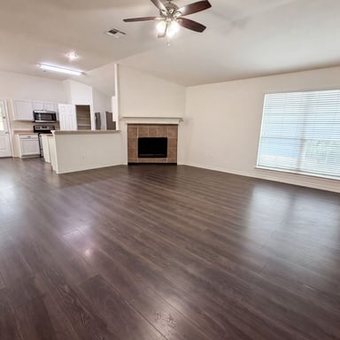 Property photo 3 of 109 Eagle Dr