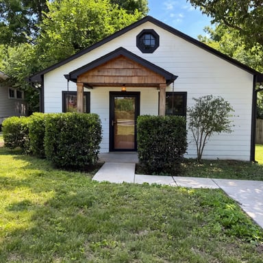Property photo 1 of 509 Drake Ave