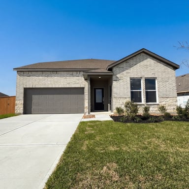 Property photo 1 of 2047 Emerald Lake Trl