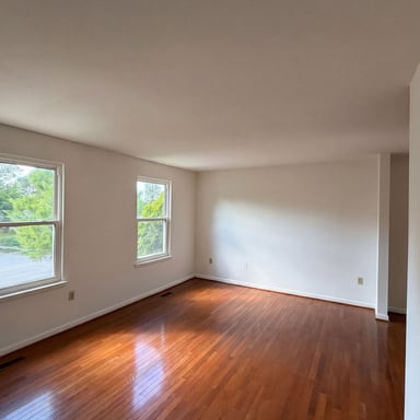 Property photo 3 of 12708 Lampton Ln