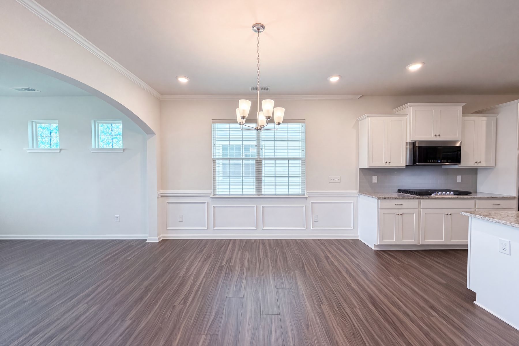 Photo 2 of 16 of 190 Abersham Dr, Mooresville, NC