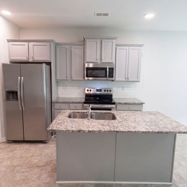 Property photo 2 of 5053 Pioneer Pkwy