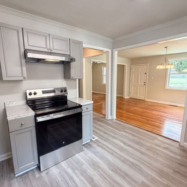 Property photo 3 of 2257 Chappelle St