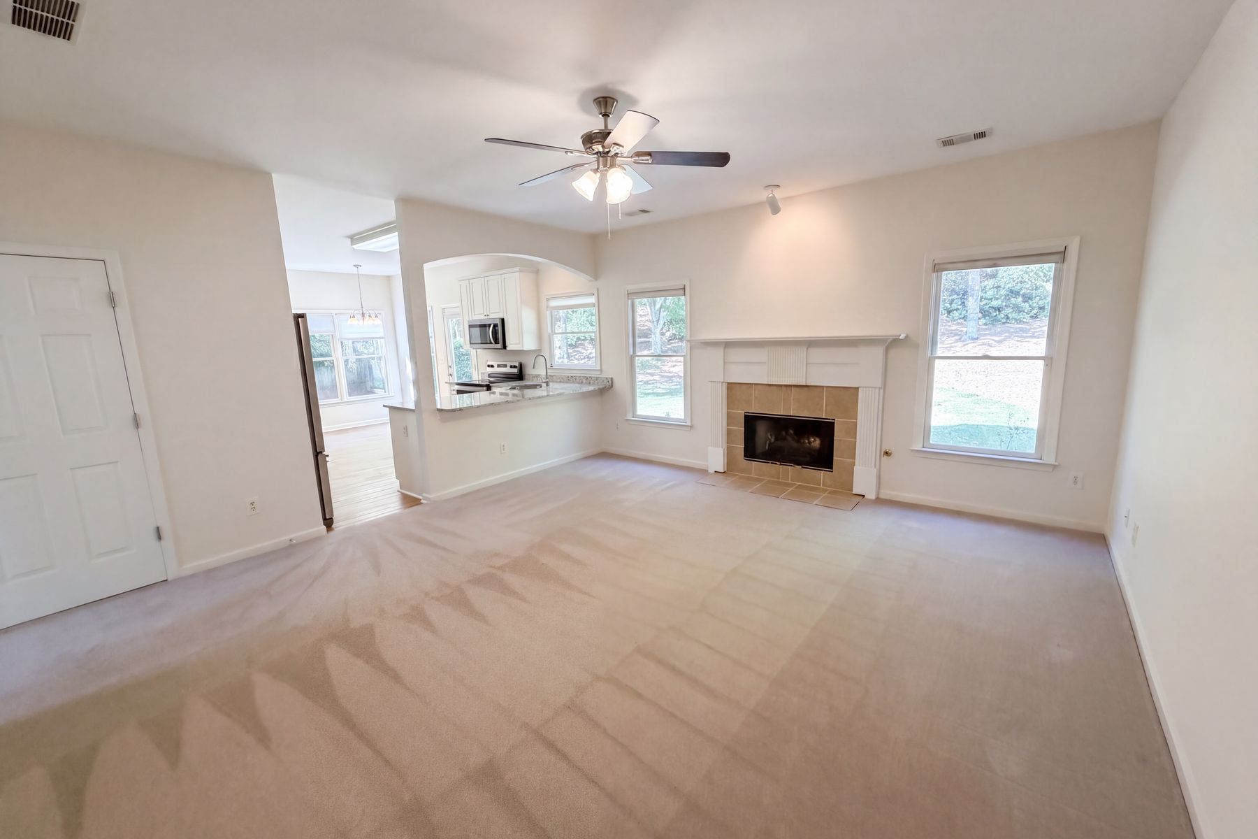 Property photo 3 of 3772 Havenmist Cv