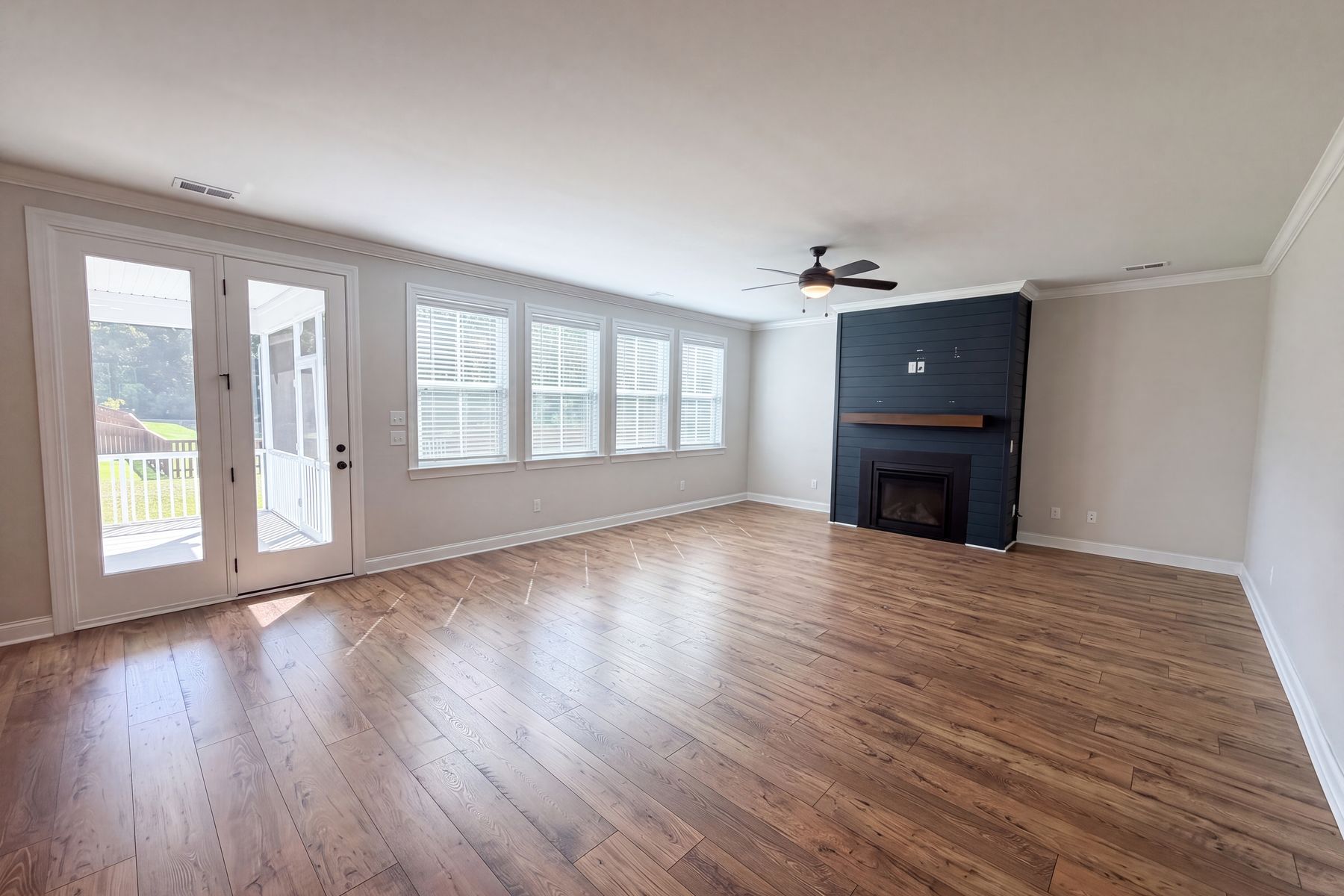 Property photo 3 of 203 Plowden Mill Ct