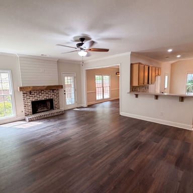 Property photo 3 of 8635 Amsbury Way