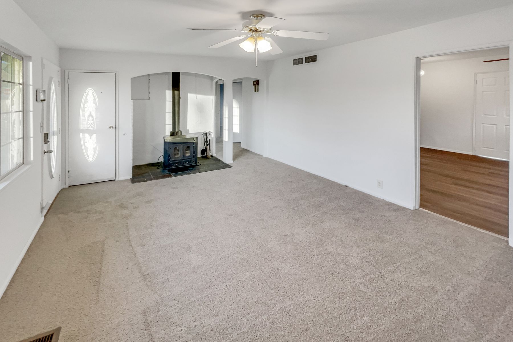 Property photo 3 of 1204 Rockwood Ave