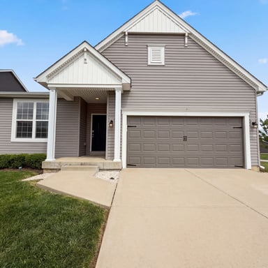 Property photo 1 of 1034 Sweet River Dr
