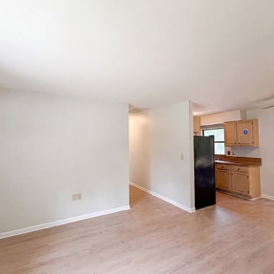 Property photo 3 of 2630 SE 8th Ave