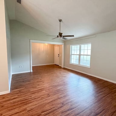 Property photo 3 of 546 Penns Neck Dr