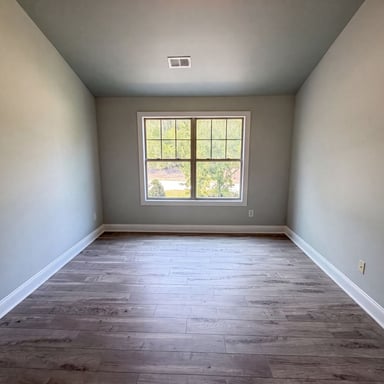 Property photo 2 of 105 Timber Chase Ln