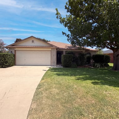 Property photo 1 of 3707 Gowen Ct