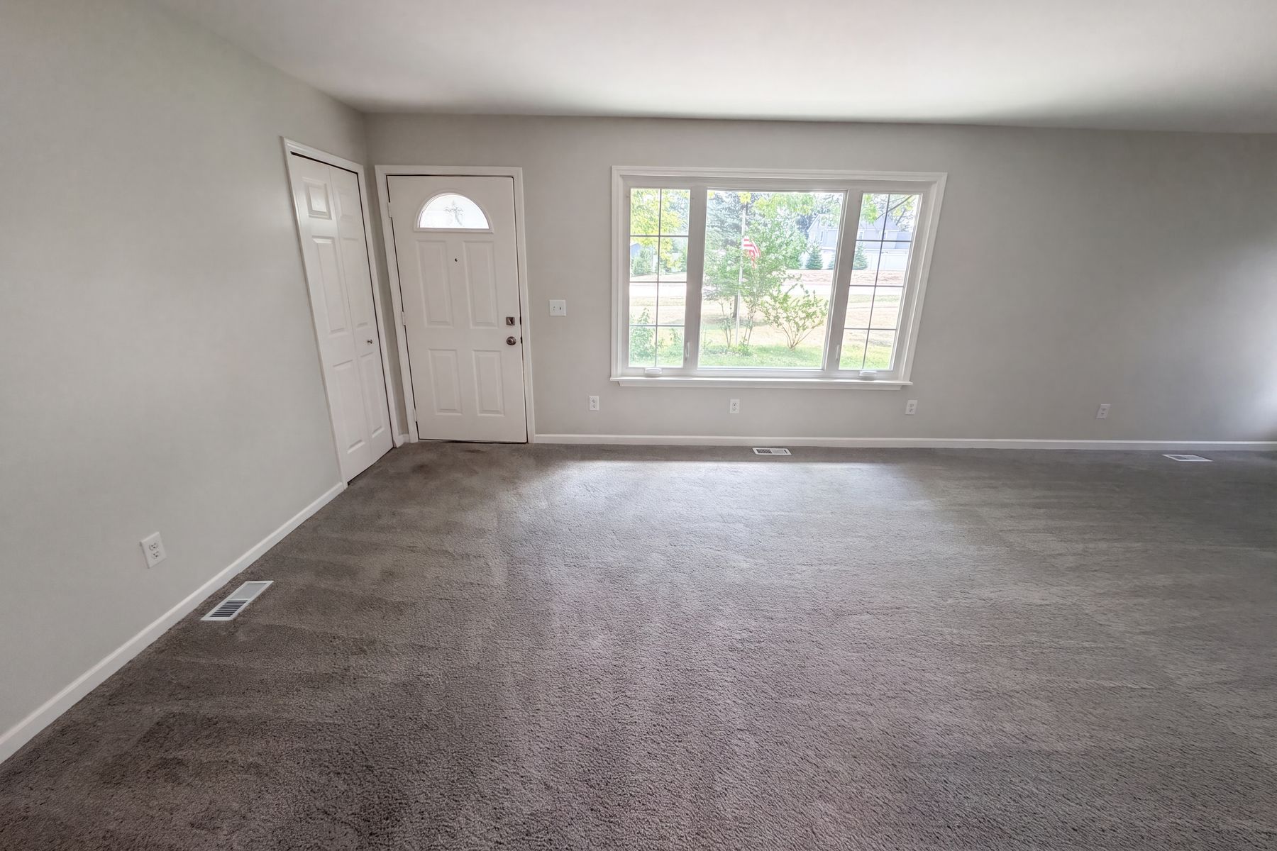Property photo 3 of 3211 24 Mile Rd