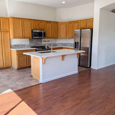 Property photo 2 of 9889 Northrup Dr